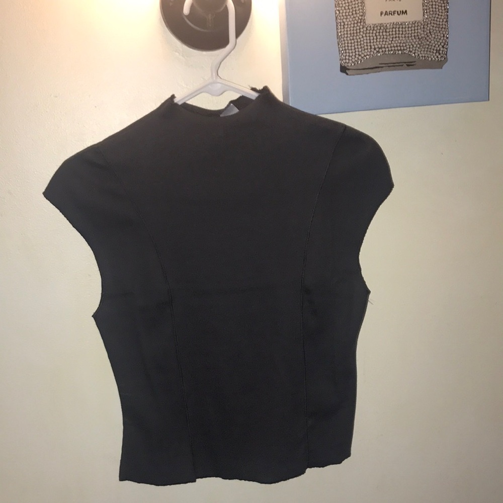 H&M Cropped Tee